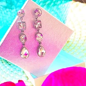 NWT Waterfall crystal earrings elegant silver peg back